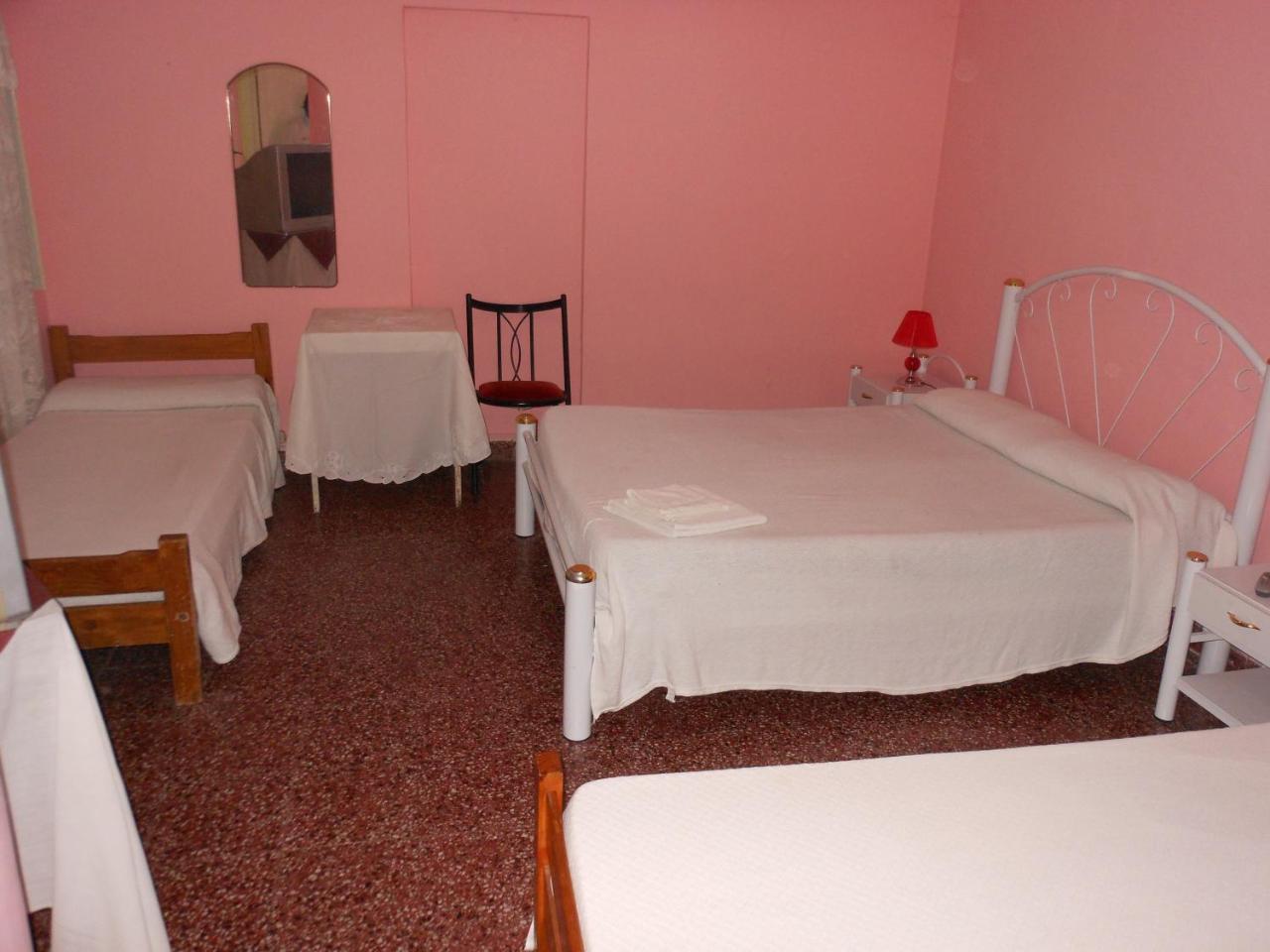 Hotel Los Robles Gualeguaychu Room photo