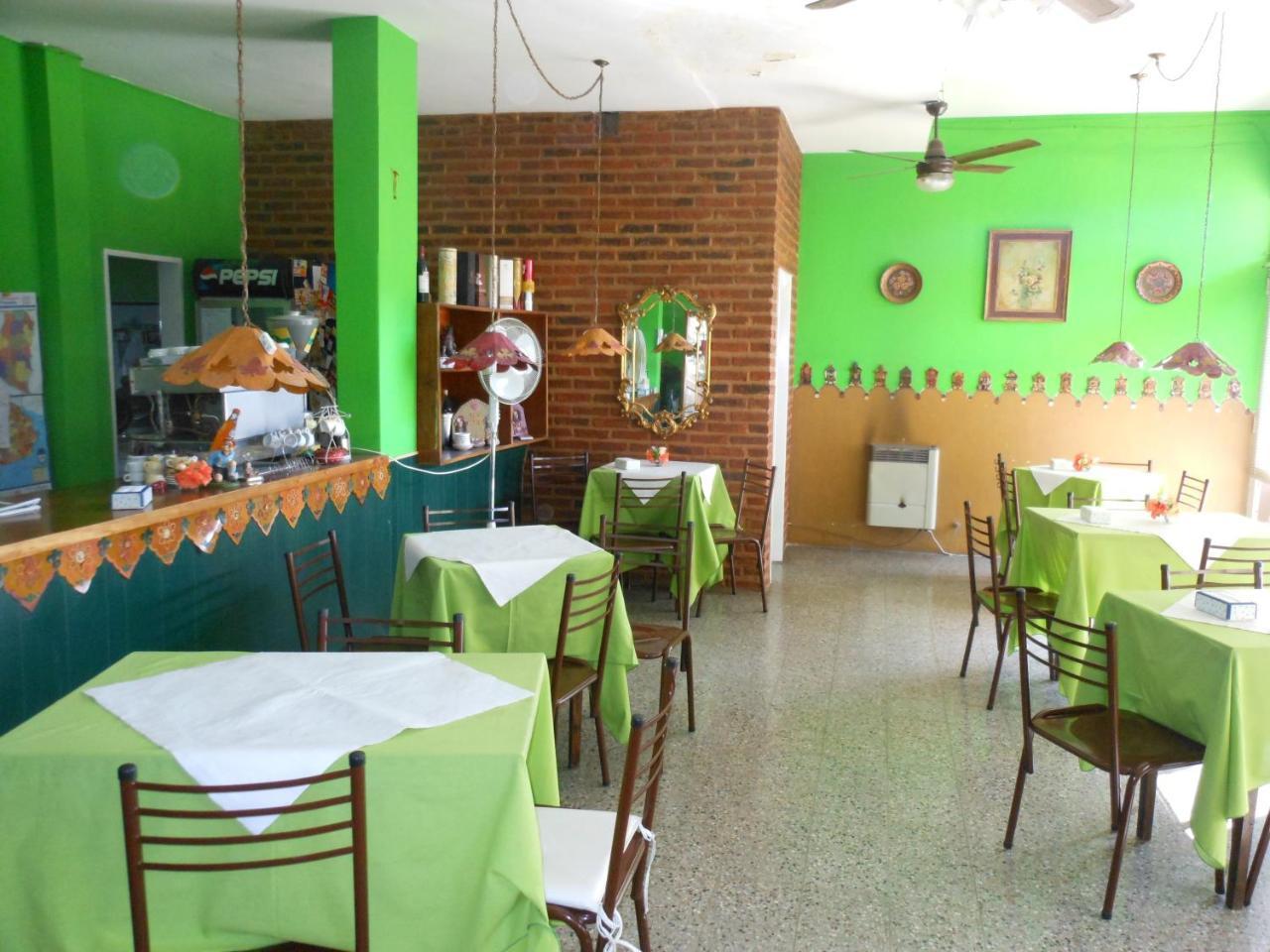 Hotel Los Robles Gualeguaychu Exterior photo