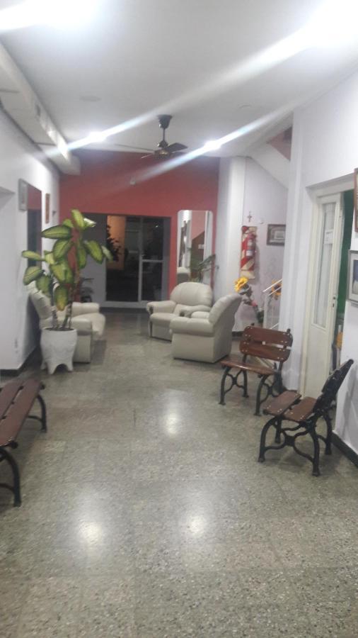 Hotel Los Robles Gualeguaychu Exterior photo